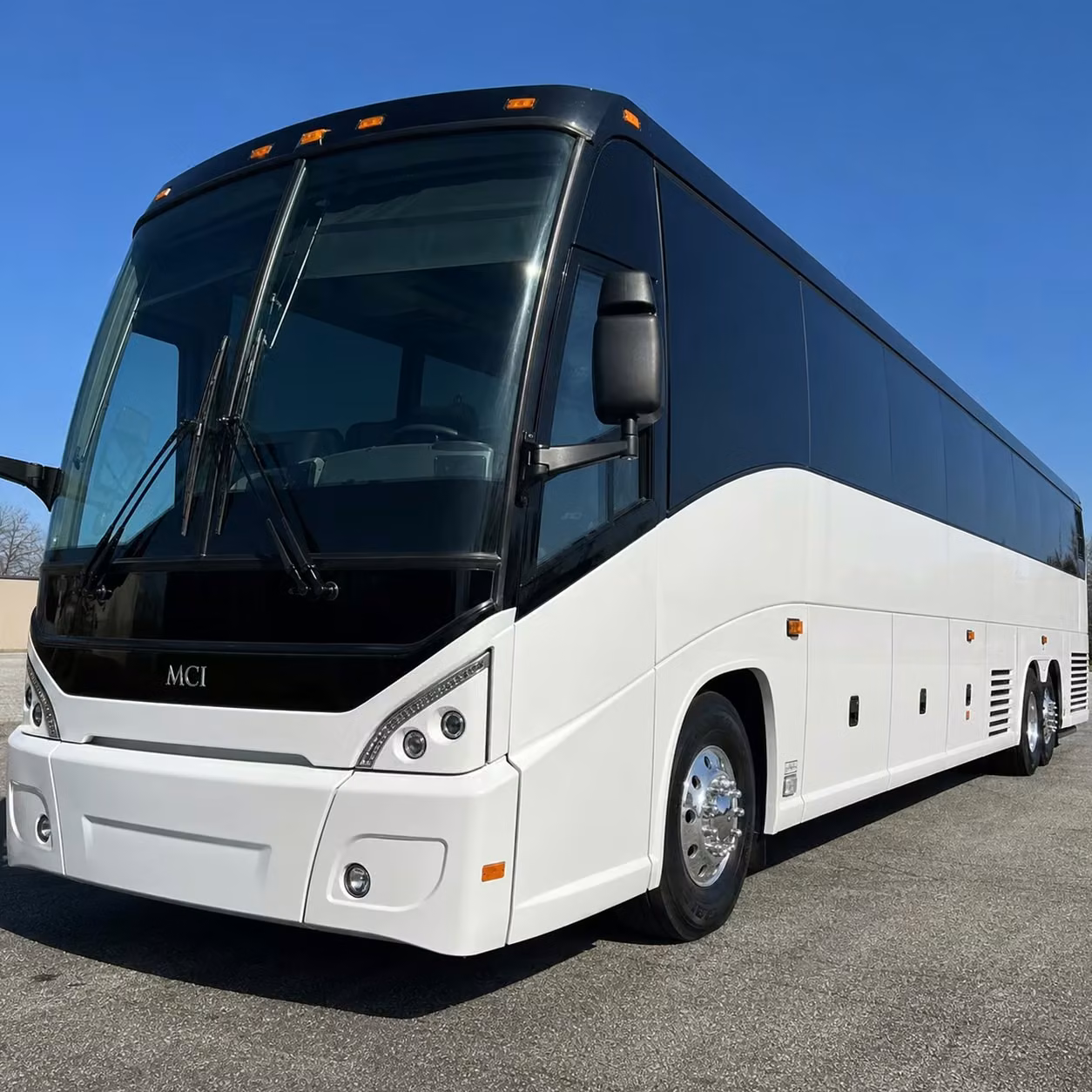 long distance charter bus rentals for government and military travel across texas
