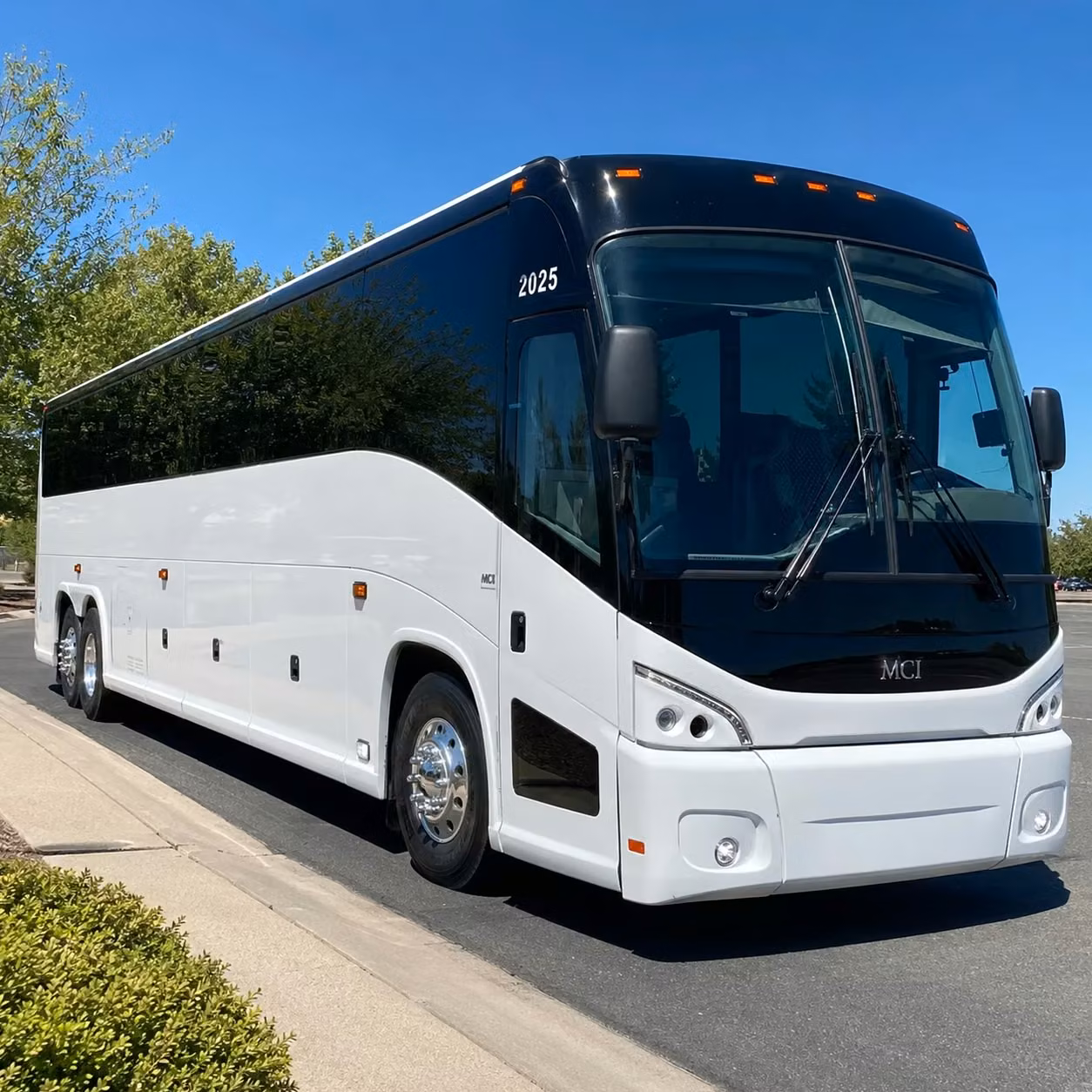 you can find and book long distance transportation in san antonio and any nearby city